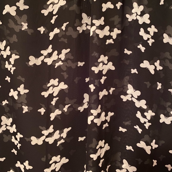 Super Line blouse - Picture 3 of 4